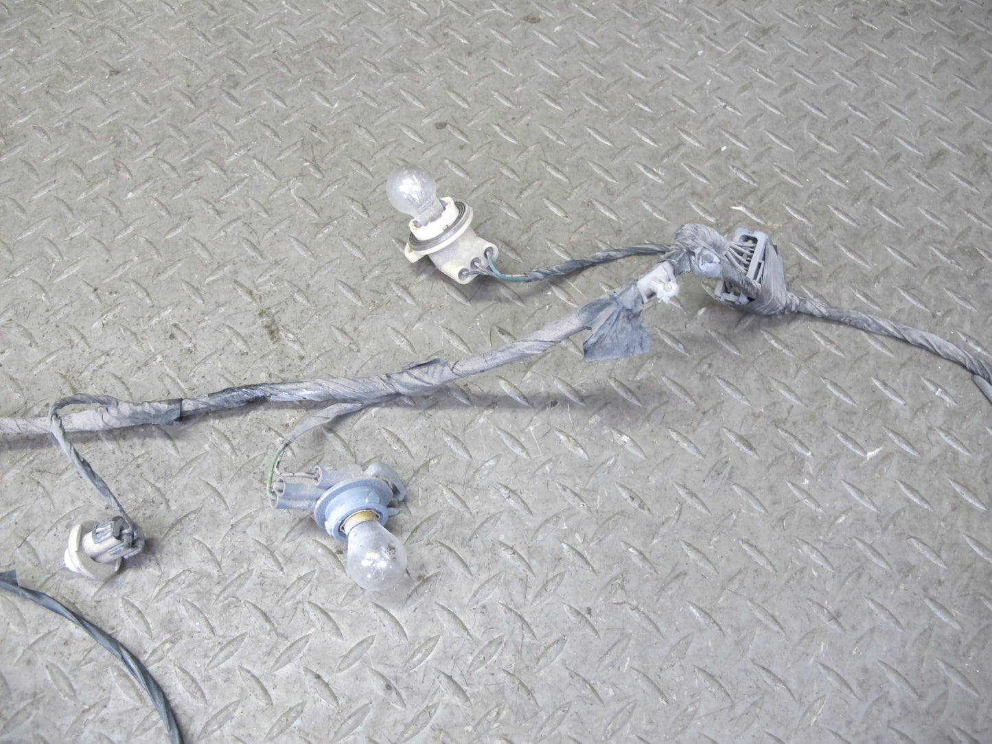 1998 Chevrolet Corvette C5 Rear Bumper Wire Wiring Harness OEM