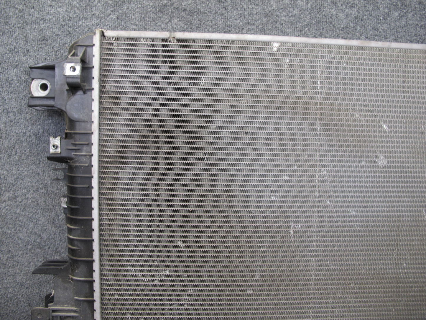 2011-2020 Infiniti QX56 QX80 5.6L V8 Engine Motor Cooling Radiator