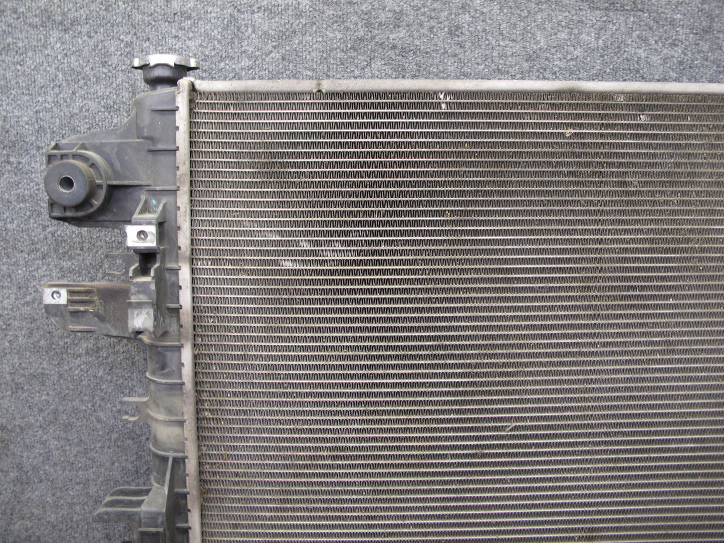 2011-2020 Infiniti QX56 QX80 5.6L V8 Engine Motor Cooling Radiator