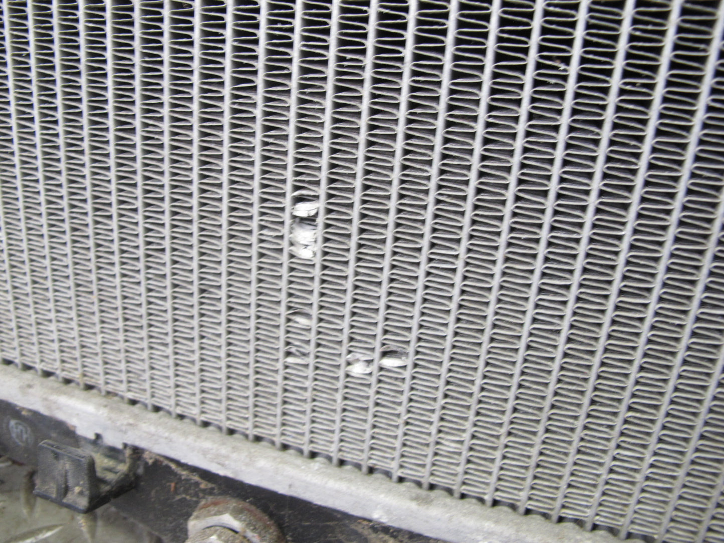 1998-2002 Lexus J100 LX470 4.7L Engine Motor Cooling Radiator