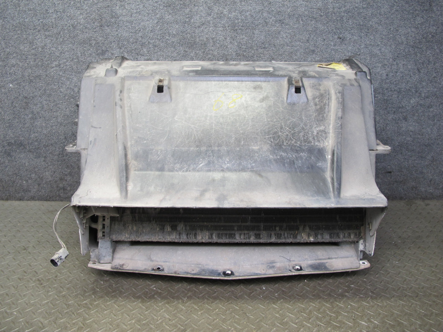 90-93 Chevrolet Corvette C4 A/T Engine Radiator AC Condenser Fan Shroud Assy OEM