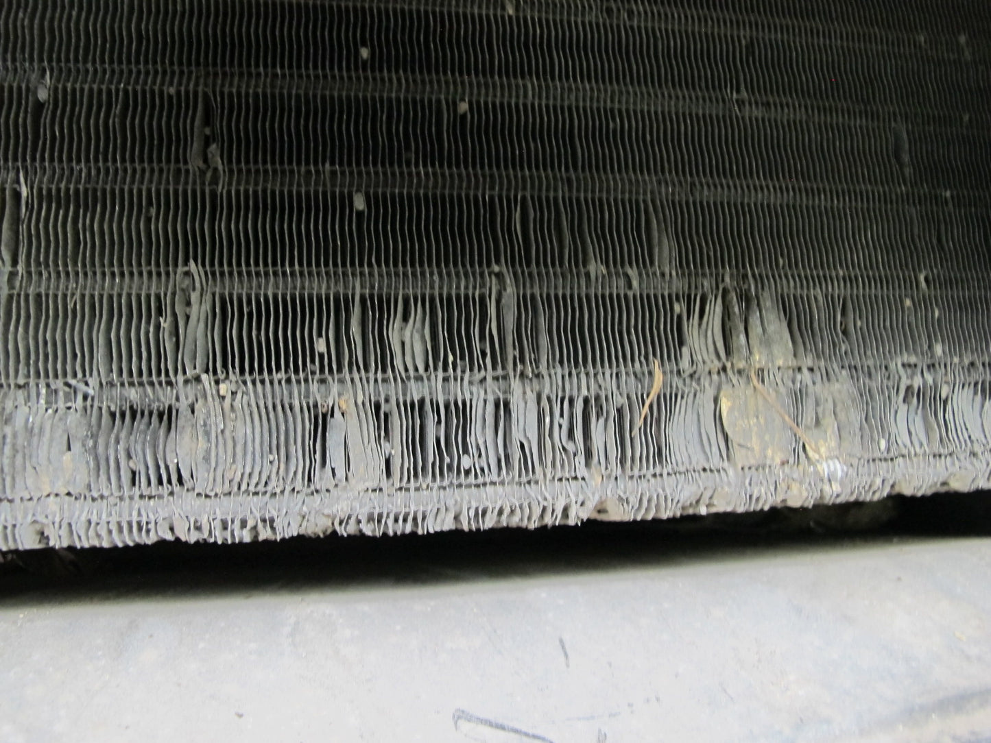 90-93 Chevrolet Corvette C4 A/T Engine Radiator AC Condenser Fan Shroud Assy OEM