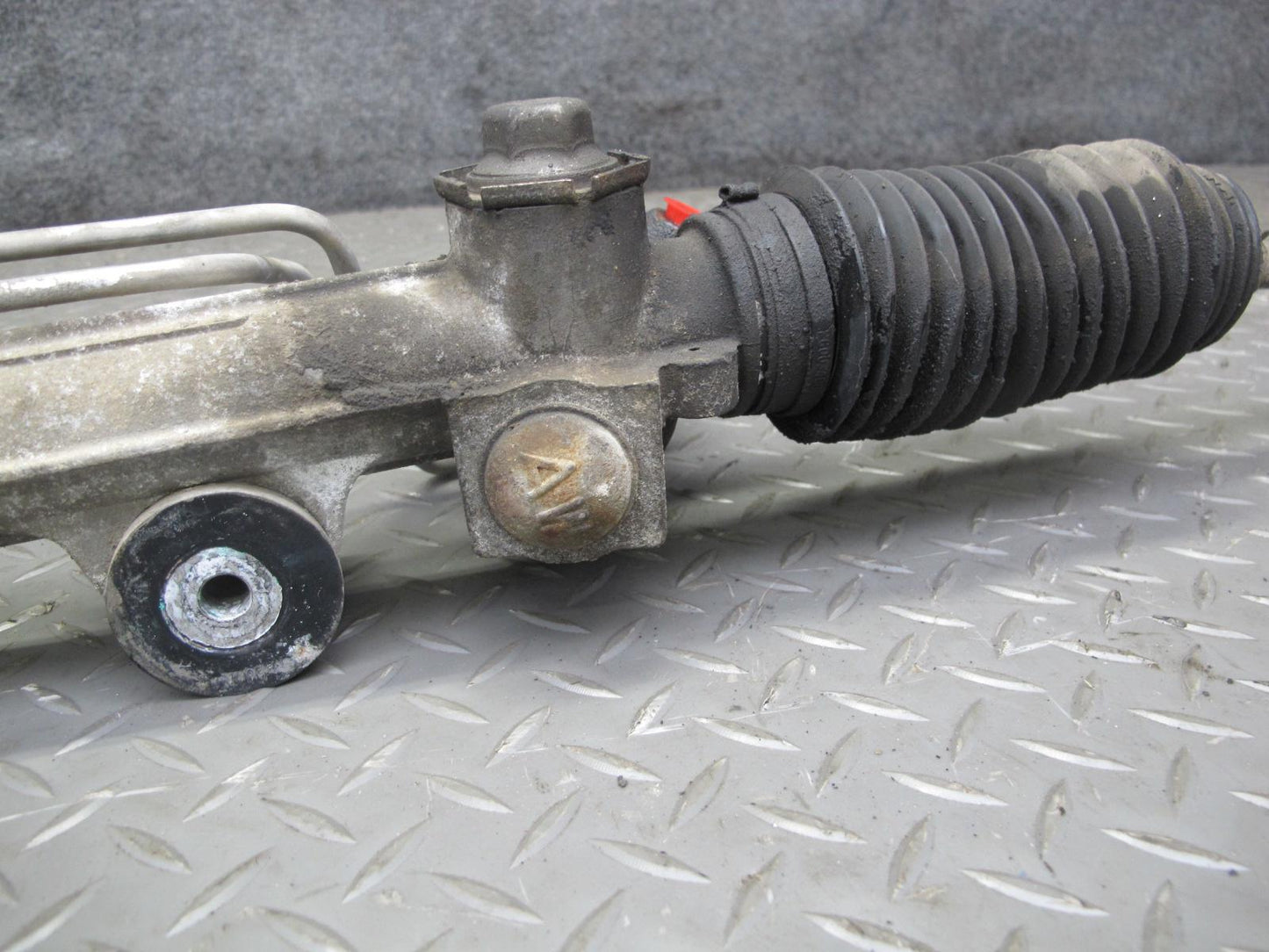 89-92 Chevrolet Corvette C4 Power Steering Gear Rack & Pinion OEM