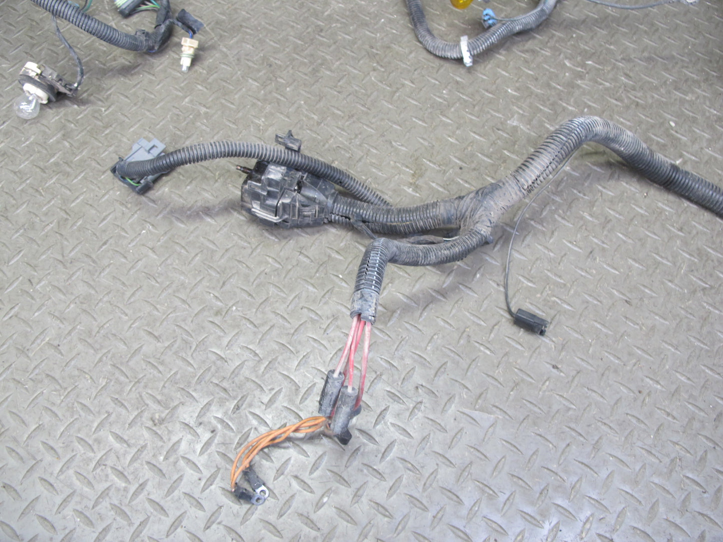 1991 Chevrolet Corvette C4 Front Bumper Headlight Wire Wiring Harness OEM