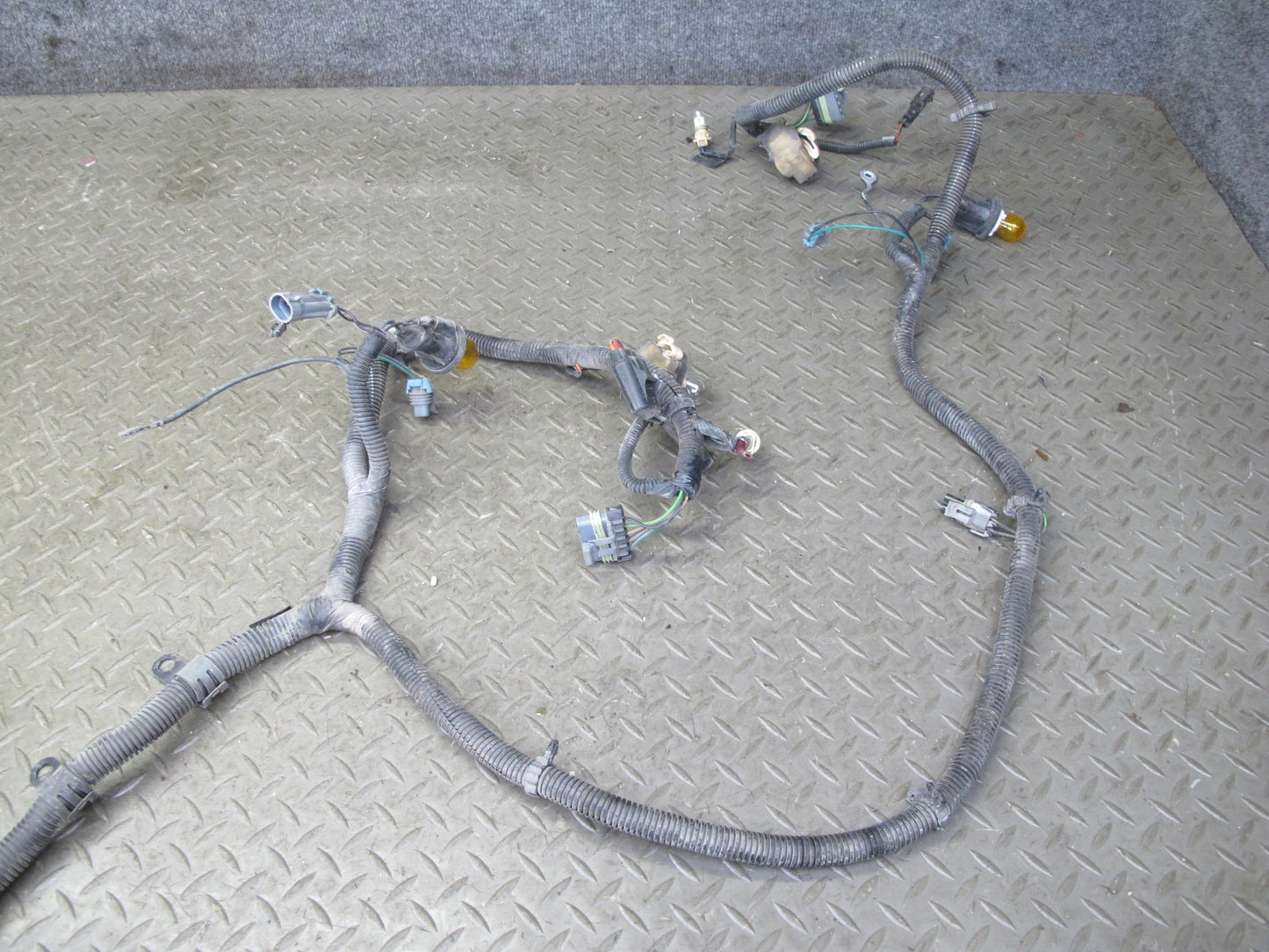 1991 Chevrolet Corvette C4 Front Bumper Headlight Wire Wiring Harness OEM