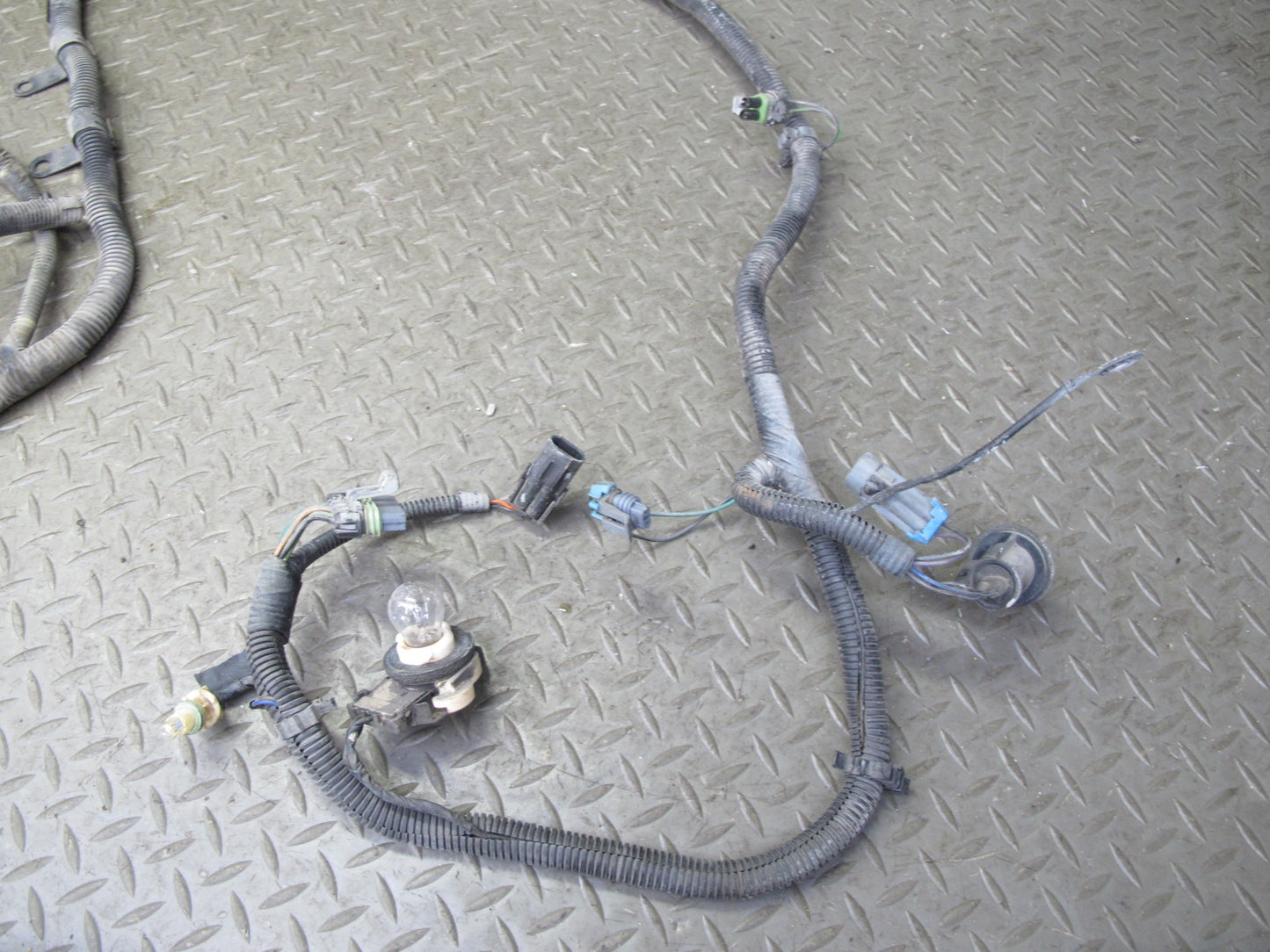 1991 Chevrolet Corvette C4 Front Bumper Headlight Wire Wiring Harness OEM