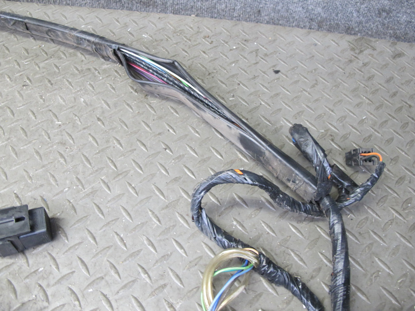 1991 Chevrolet Corvette C4 Coupe Interior Body Wire Wiring Harness OEM