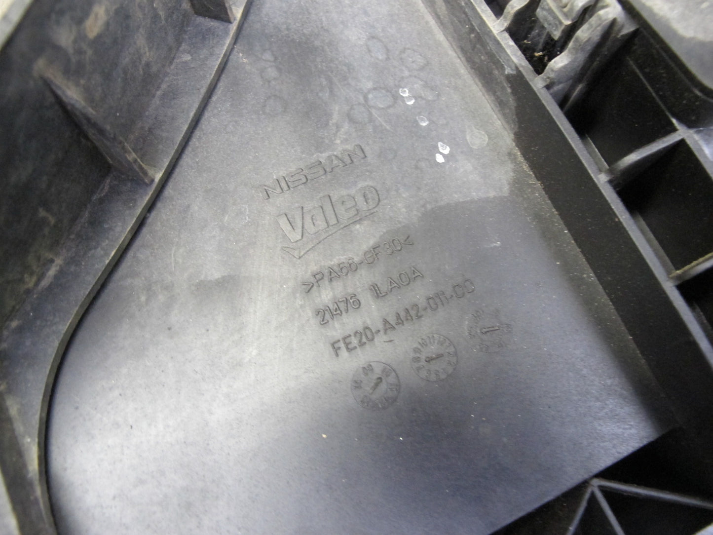 2011-2020 Infiniti QX56 QX80 5.6L V8 Engine Motor Cooling Radiator Shroud
