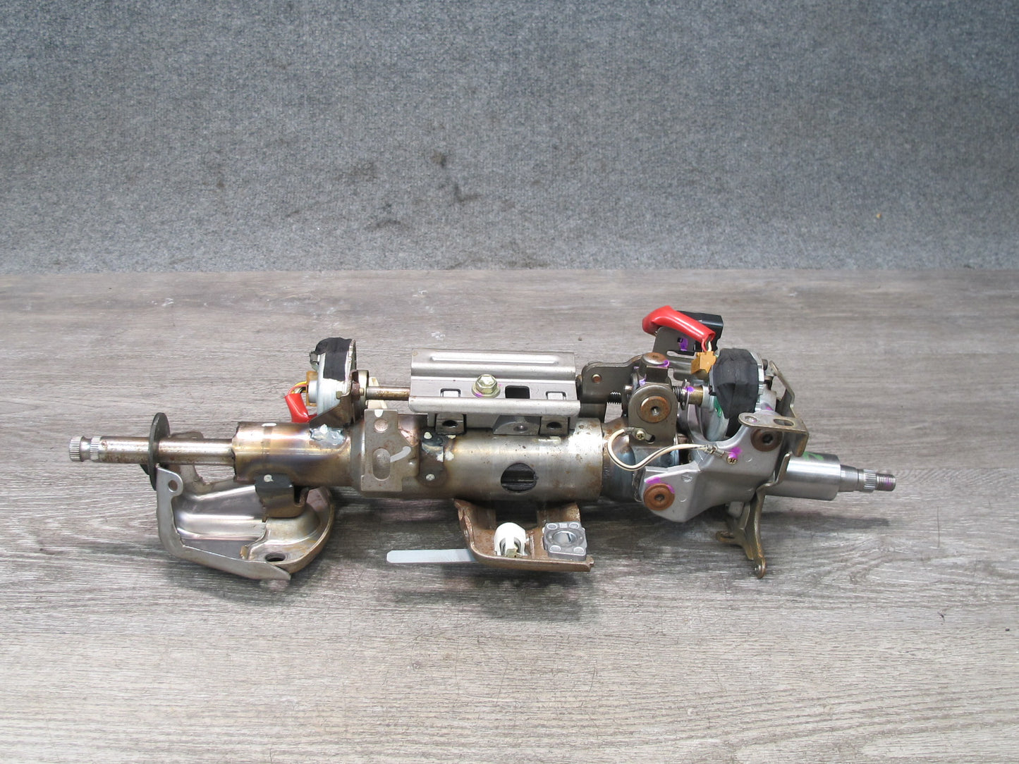 1998-2002 Lexus J100 LX470 Steering Column Assembly