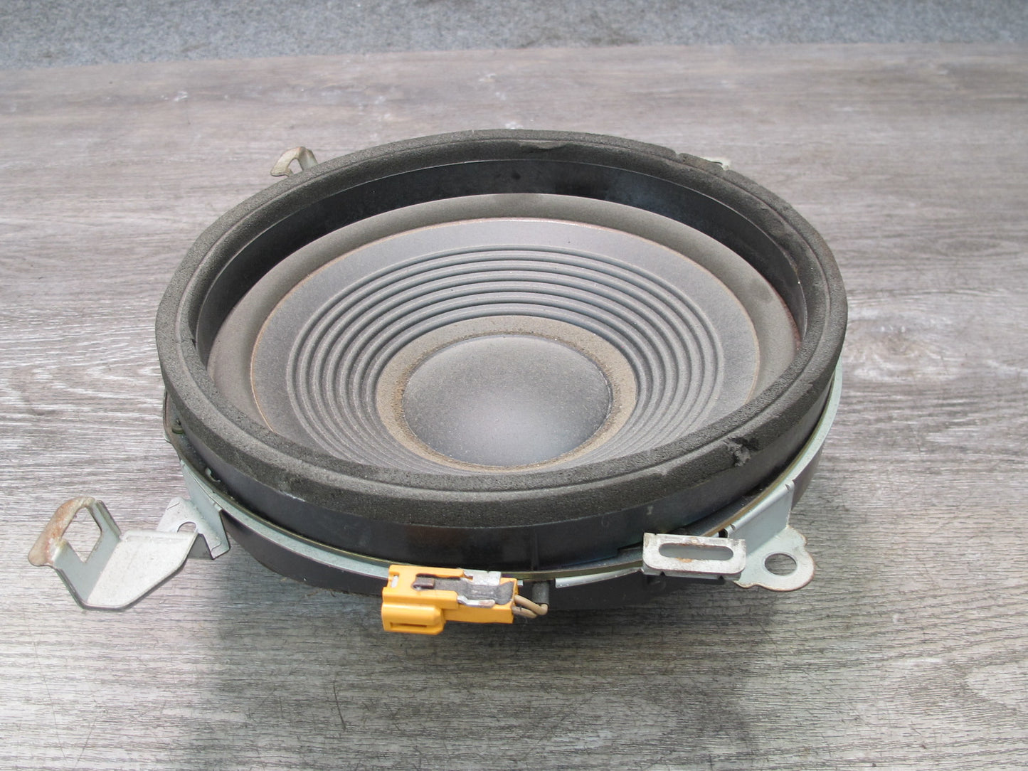 92-00 Lexus JZZ31L SC400 SC300 Rear Subwoofer Speaker 86160-24300 OEM