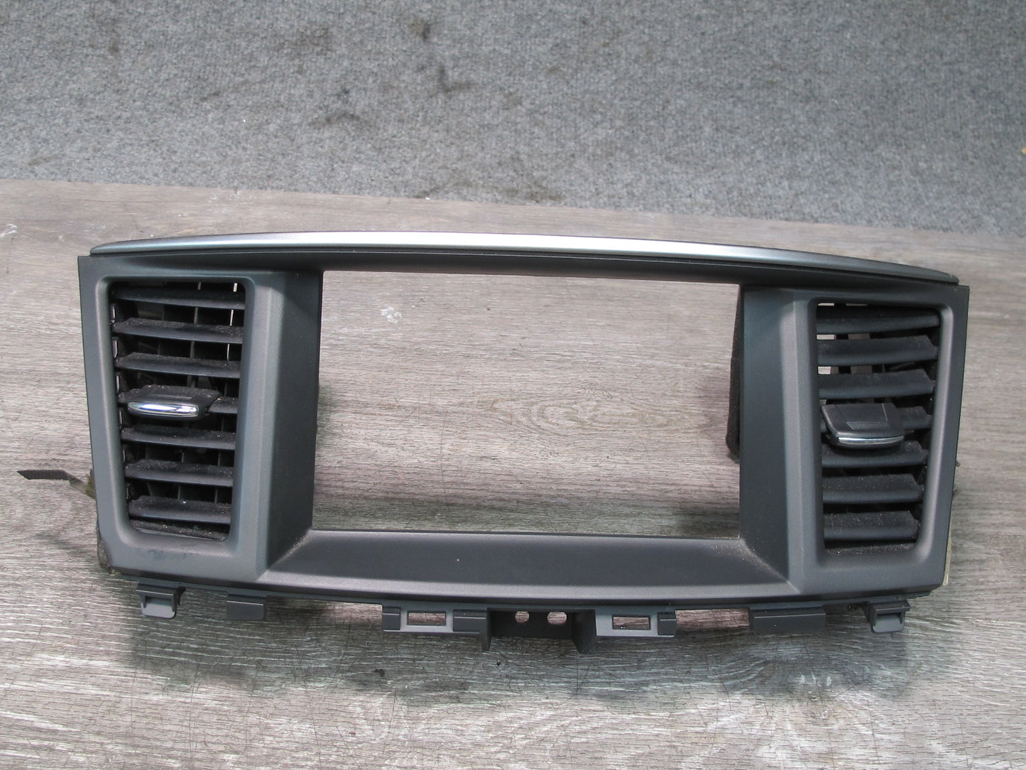 2013-2020 Infiniti JX35 QX60 Dash Front Center Air Vent Display Trim Bezel Panel