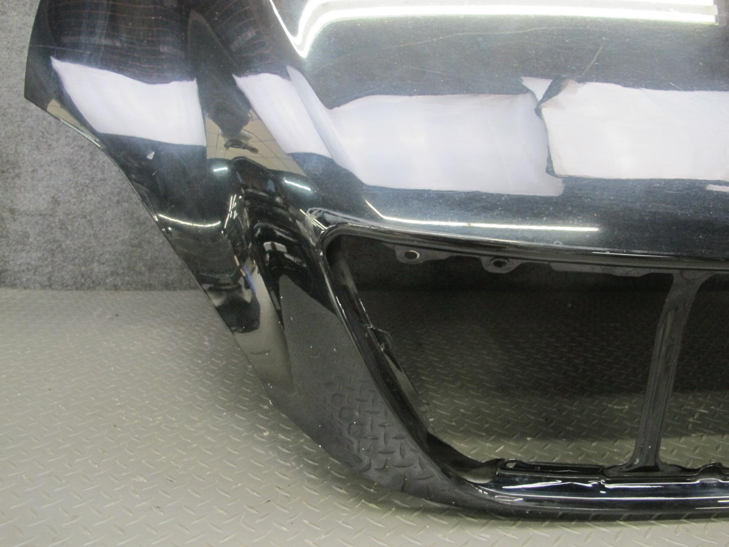 04-06 Lexus UCF30L LS430 Front Hood Bonnet Shell Panel Black OEM