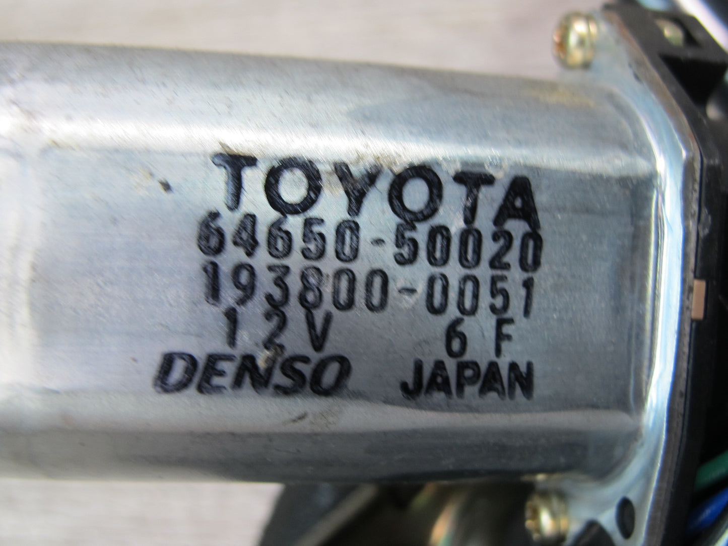 01-06 Lexus UCF30L LS430 Rear Trunk Deck Lid Lock Latch Actuator Motor OEM