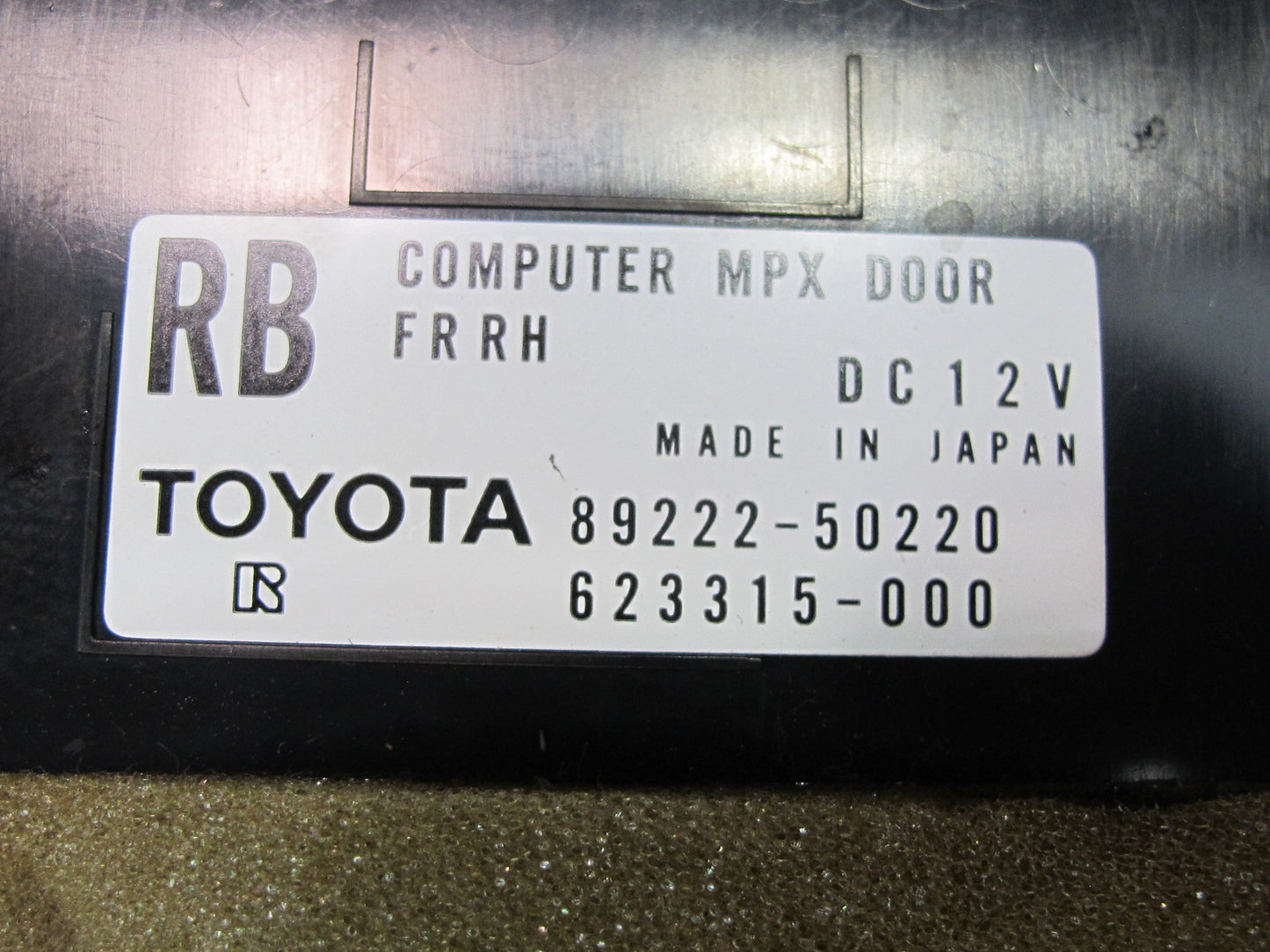 04-06 Lexus LS430 UCF30L Front Right Door Multiplex Control Module OEM