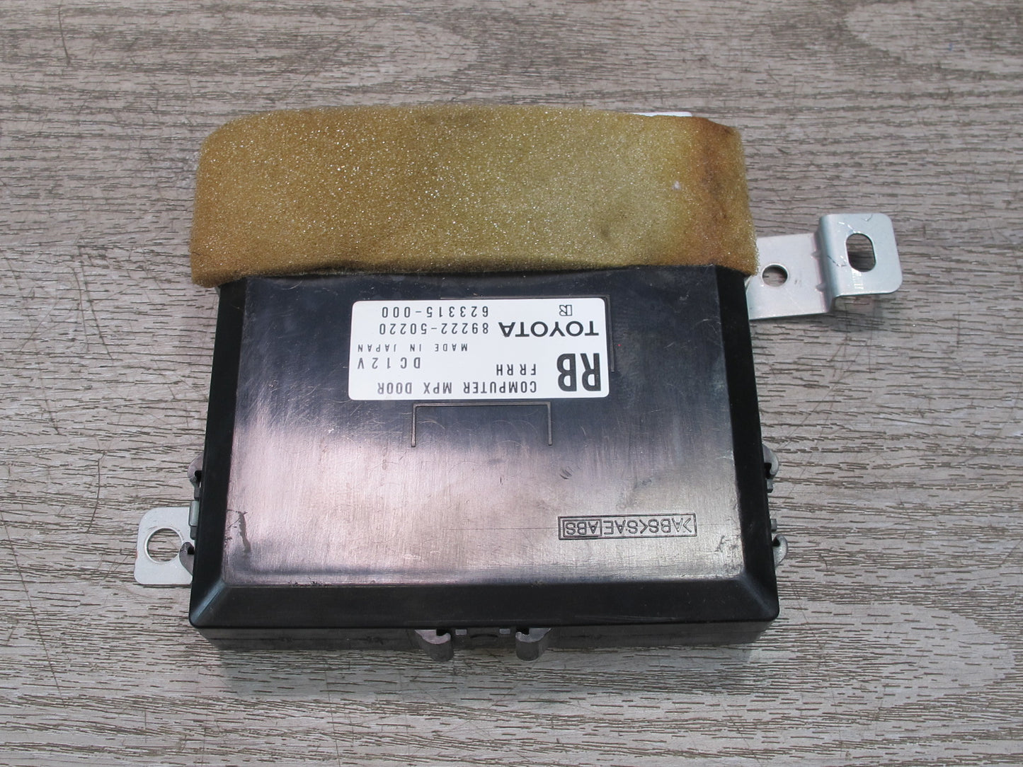 04-06 Lexus LS430 UCF30L Front Right Door Multiplex Control Module OEM