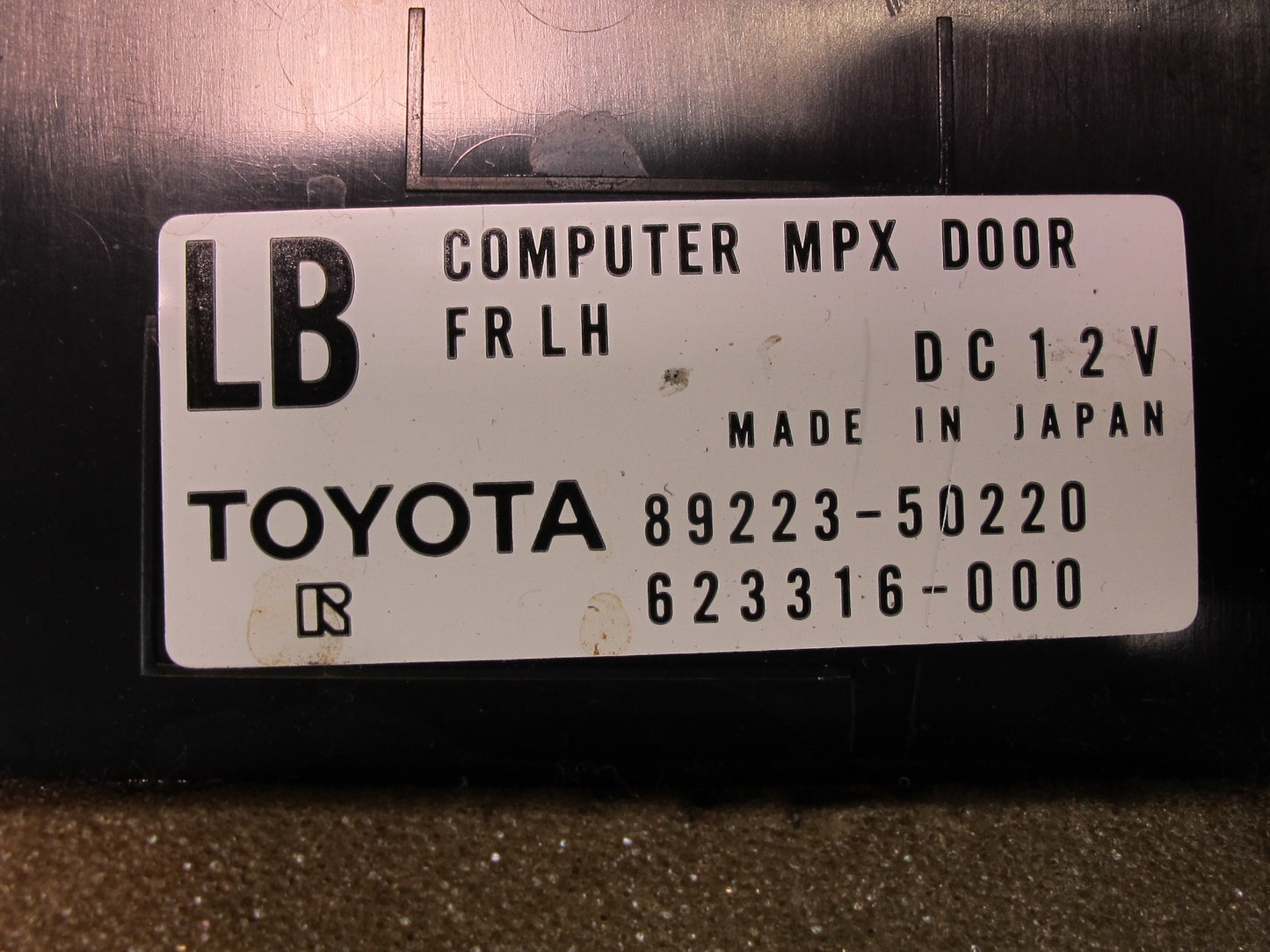 04-06 Lexus LS430 UCF30L Front Left Door Multiplex Control Module OEM