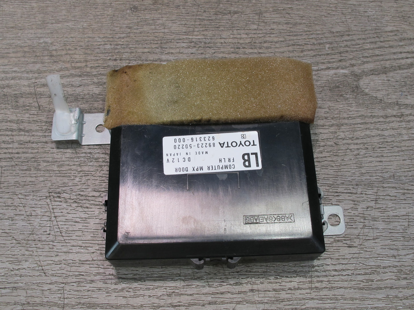04-06 Lexus LS430 UCF30L Front Left Door Multiplex Control Module OEM