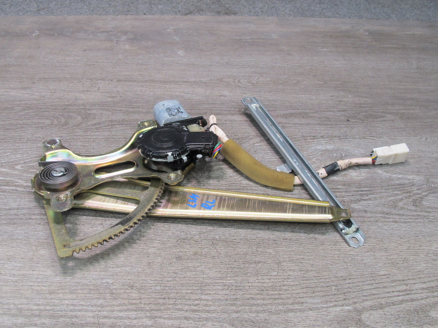 01-06 Lexus UCF30L LS430 Rear Left Door Window Regulator w Motor OEM