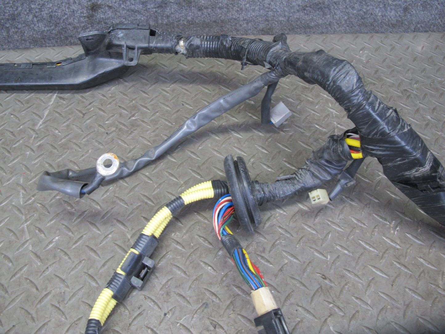 91-93 Toyota SW21L MR2 2.2L 5SFE Front Trunk Wire Wiring Harness Fuse Box OEM