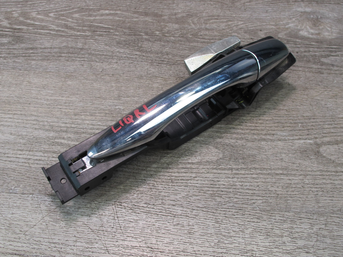 2013-2020 Infiniti JX35 QX60 Rear Left Door Exterior Handle