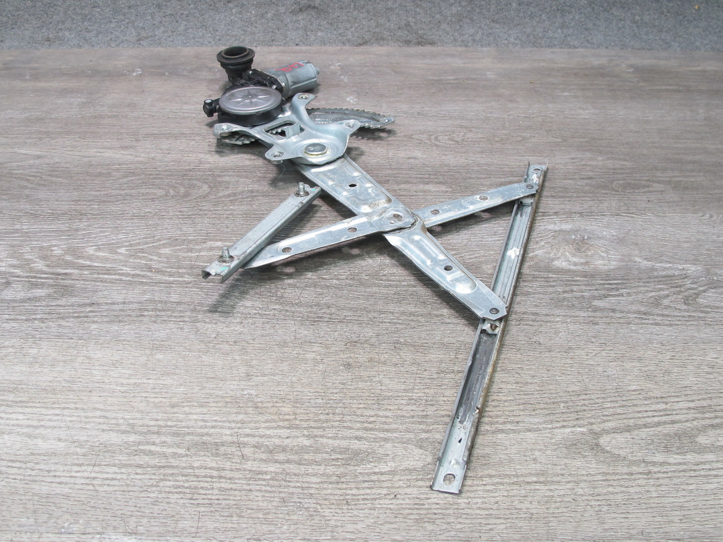 2014-2020 Infiniti QX60 Rear Right Door Window Regulator w Motor