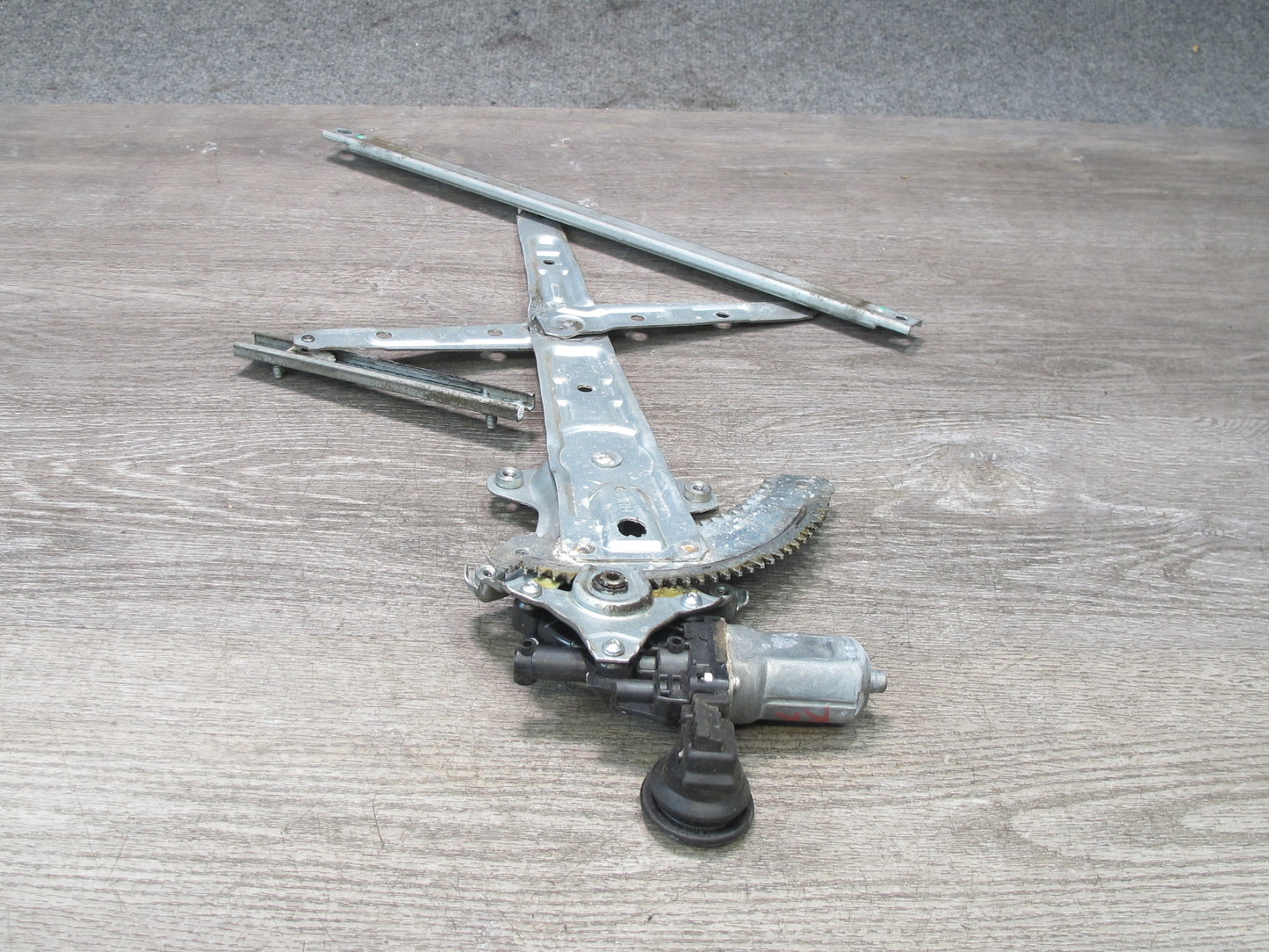 2014-2020 Infiniti QX60 Rear Right Door Window Regulator w Motor