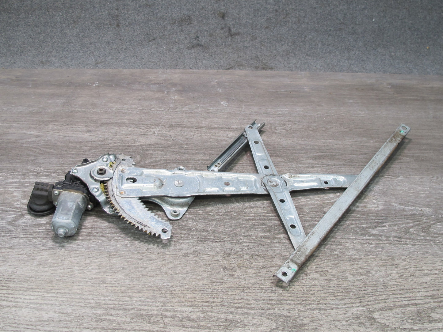 2014-2020 Infiniti QX60 Rear Right Door Window Regulator w Motor