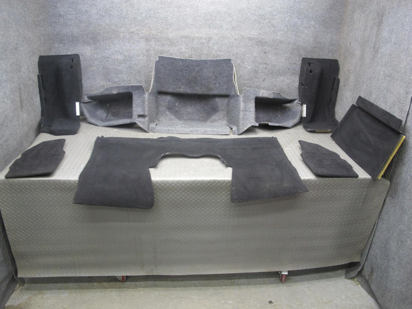97-04 Chevrolet Corvette C5 Targa Floor MAT Trunk Liner Carpet Cover Set OEM