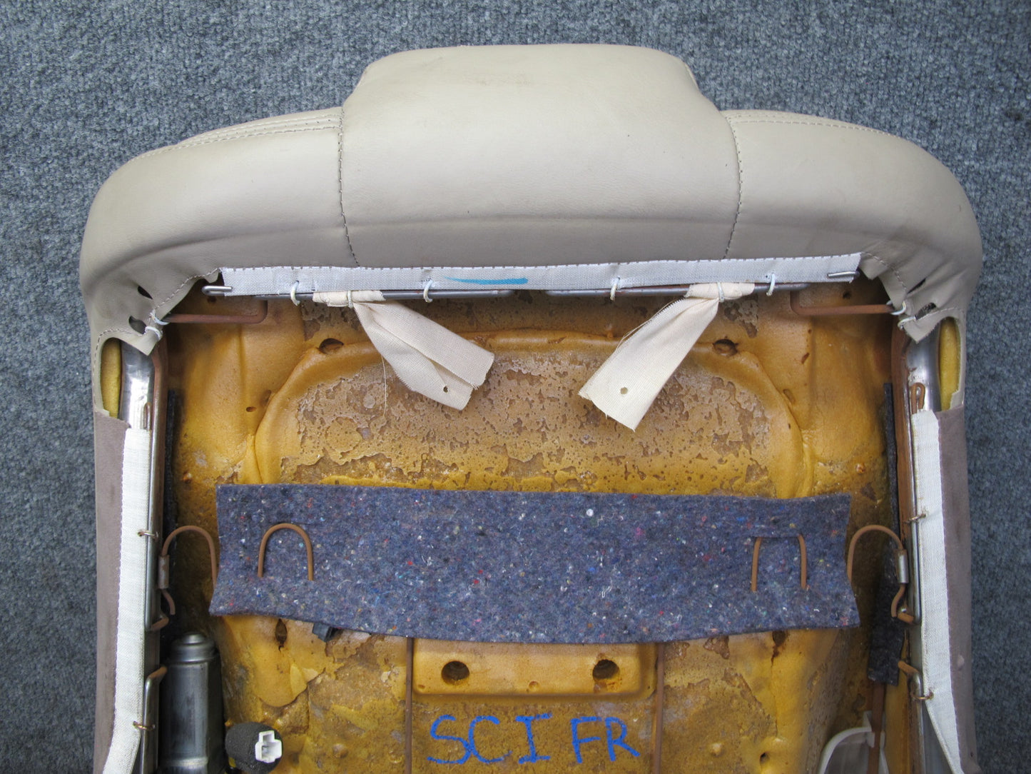 97-98 Lexus JZZ31L SC400 SC300 Front Right Seat Upper Leather Cushion Ivory OEM