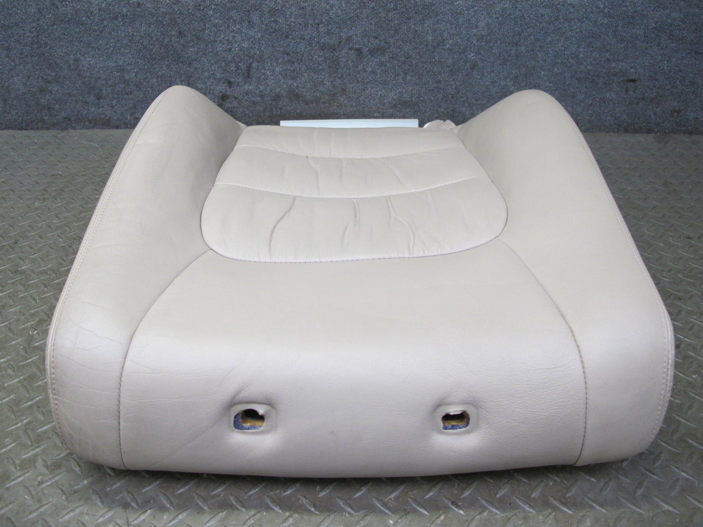 1998-2002 Lexus LX470 Front Right Passenger Side Seat Upper Cushion Ivory