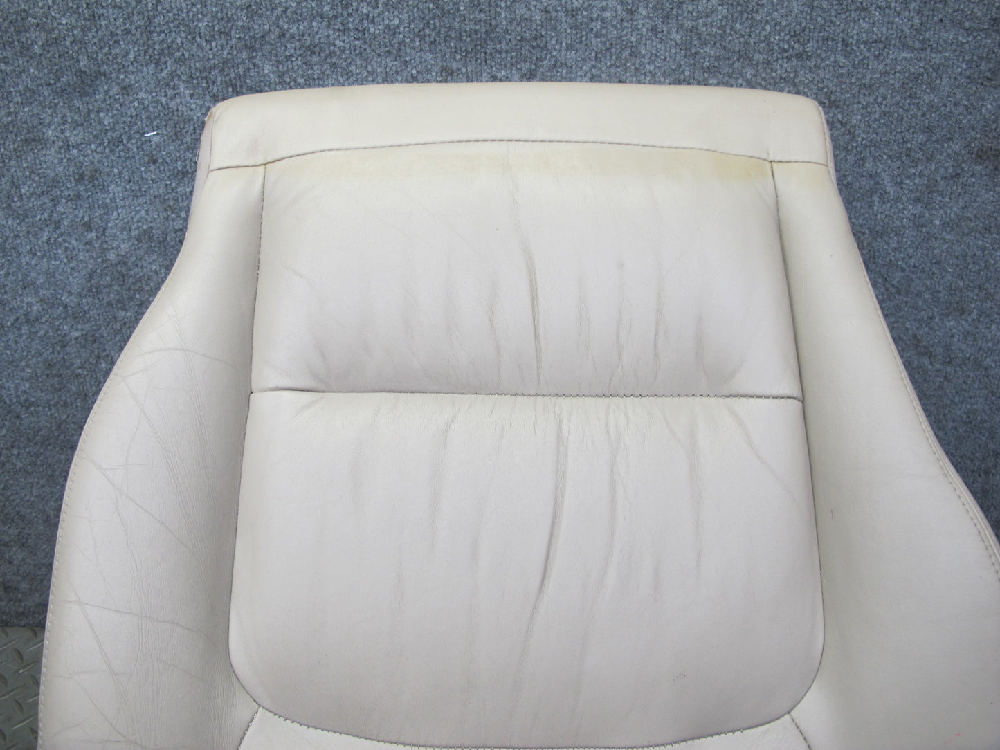 1998-2002 Lexus LX470 Front Right Passenger Side Seat Lower Cushion Ivory