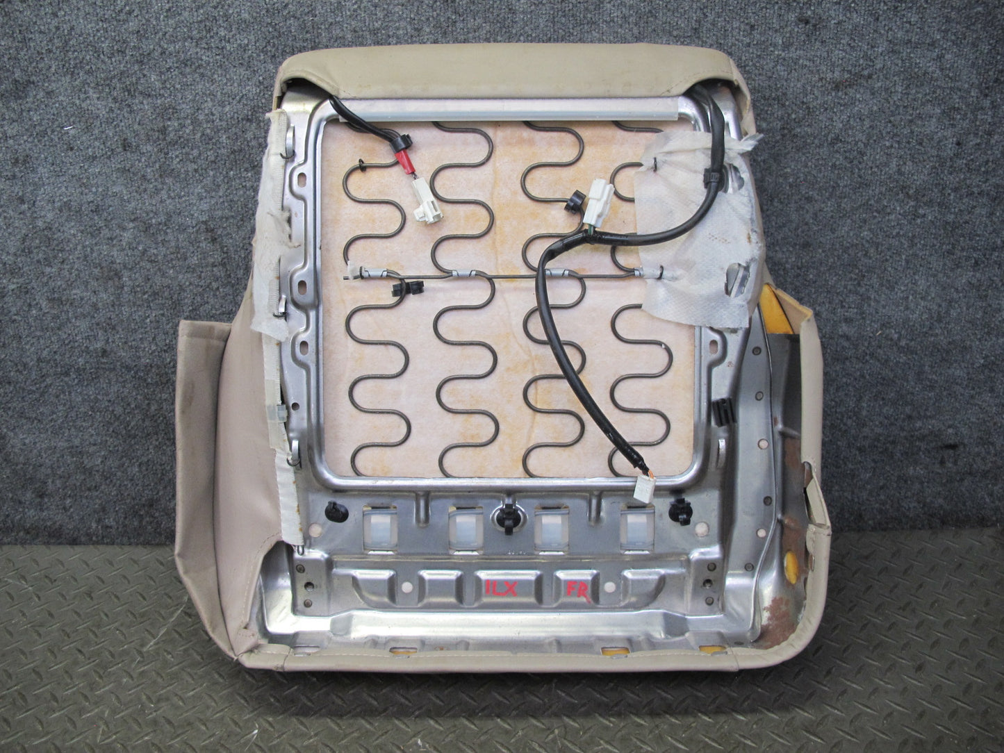 1998-2002 Lexus LX470 Front Right Passenger Side Seat Lower Cushion Ivory