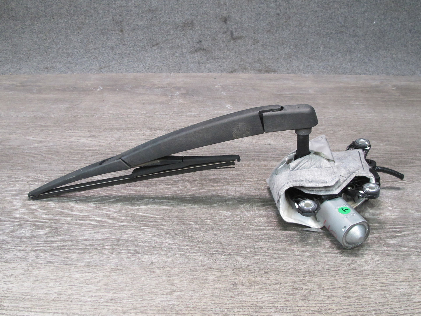 2013-2020 Infiniti JX35 QX60 Rear Trunk Lid Tailgate Liftgate Wiper Motor w Arm
