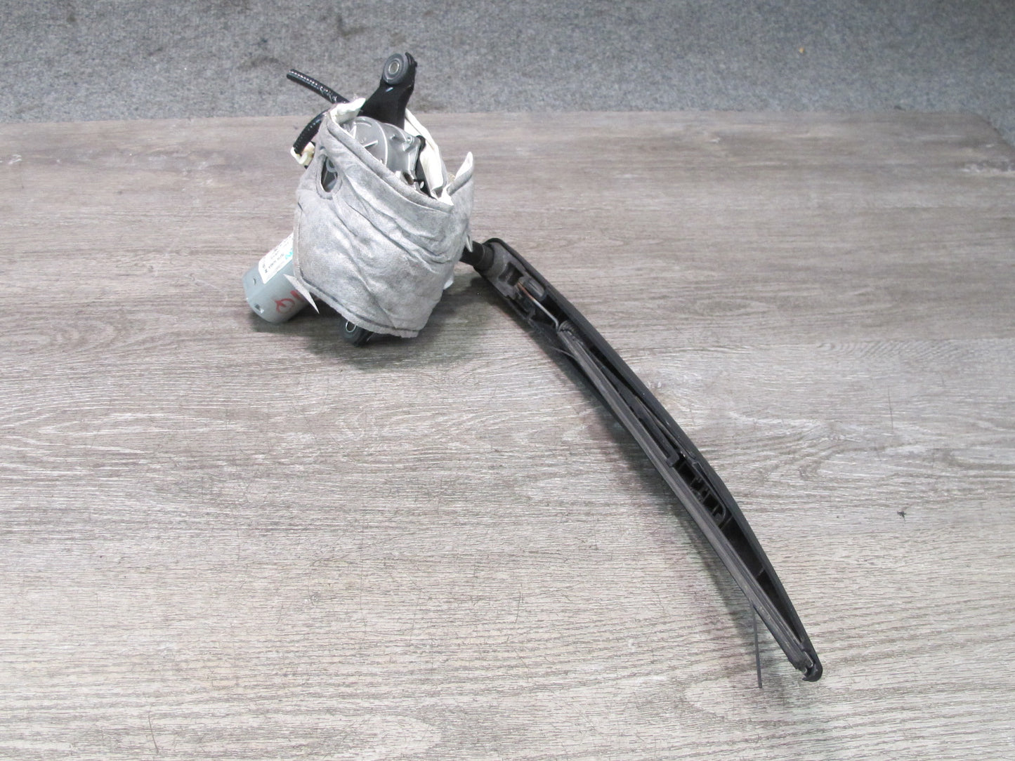 2013-2020 Infiniti JX35 QX60 Rear Trunk Lid Tailgate Liftgate Wiper Motor w Arm
