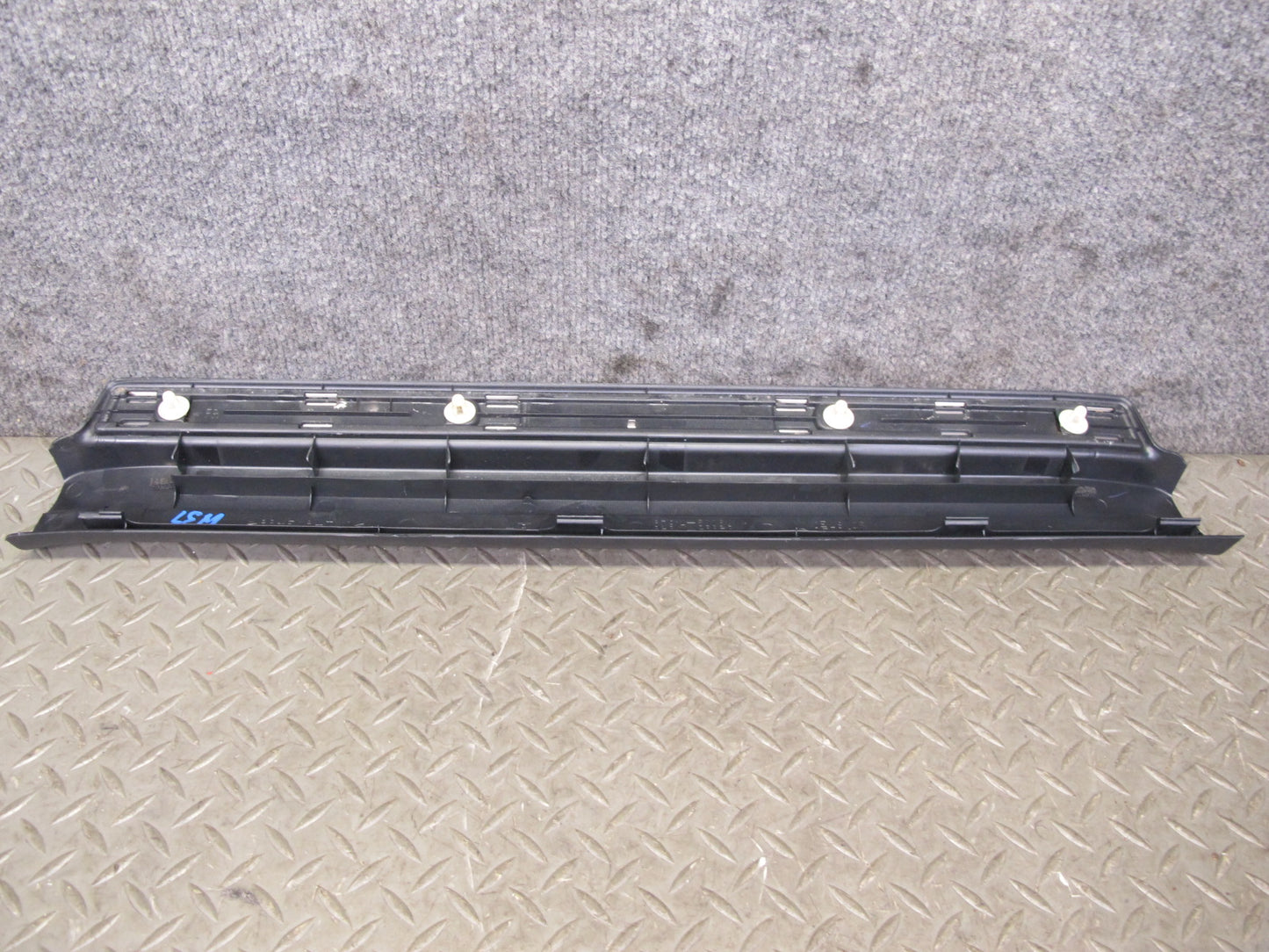 01-06 Lexus UCF30L LS430 Set of 2 Front Door Scuff Sill Plate Trim Panel OEM