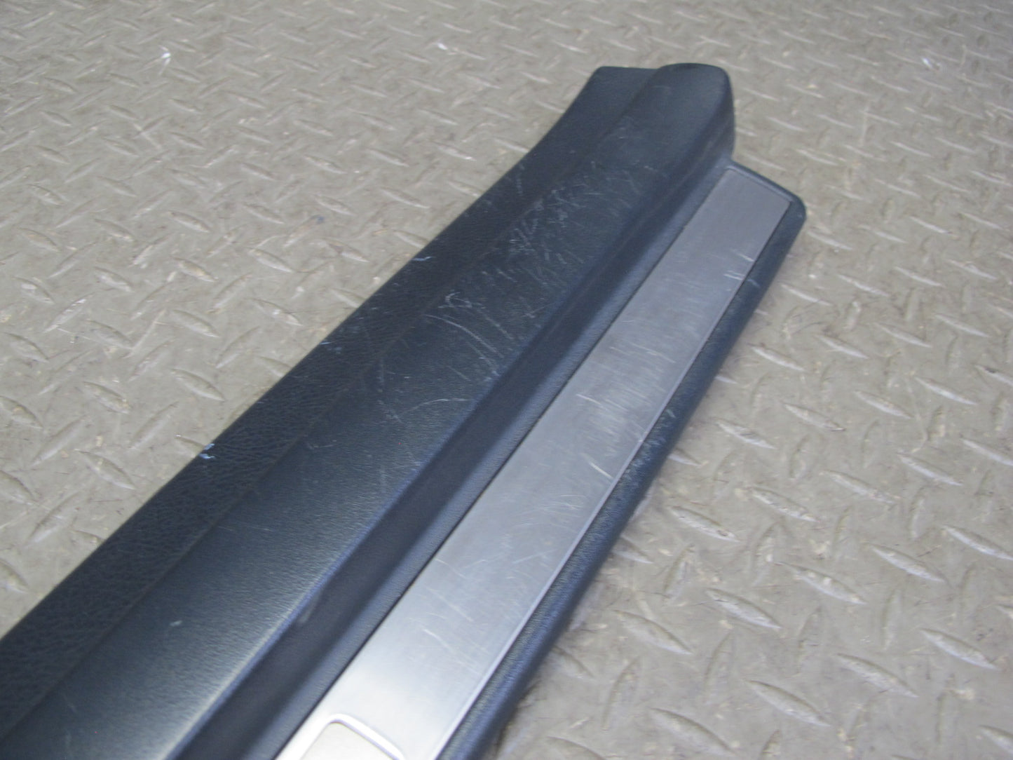 01-06 Lexus UCF30L LS430 Set of 2 Front Door Scuff Sill Plate Trim Panel OEM