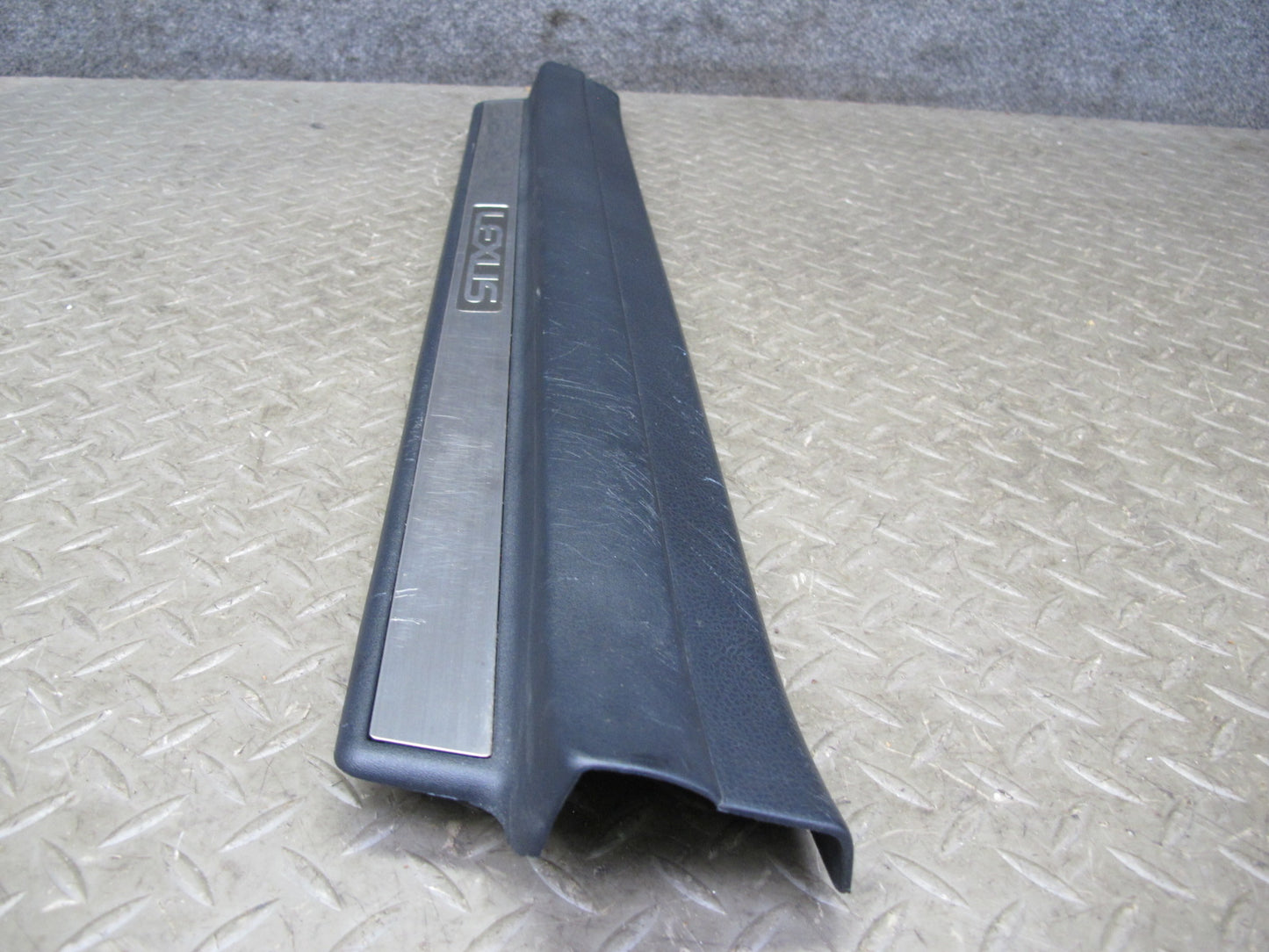 01-06 Lexus UCF30L LS430 Set of 2 Front Door Scuff Sill Plate Trim Panel OEM