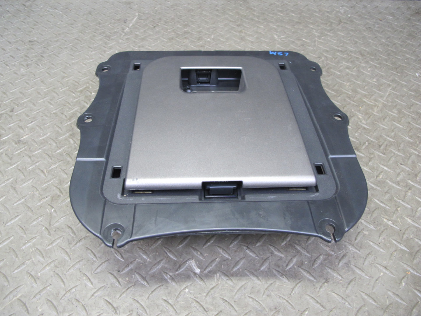 04-06 Lexus UCF30L LS430 Rear Seat Partition Trunk Storage Extension OEM
