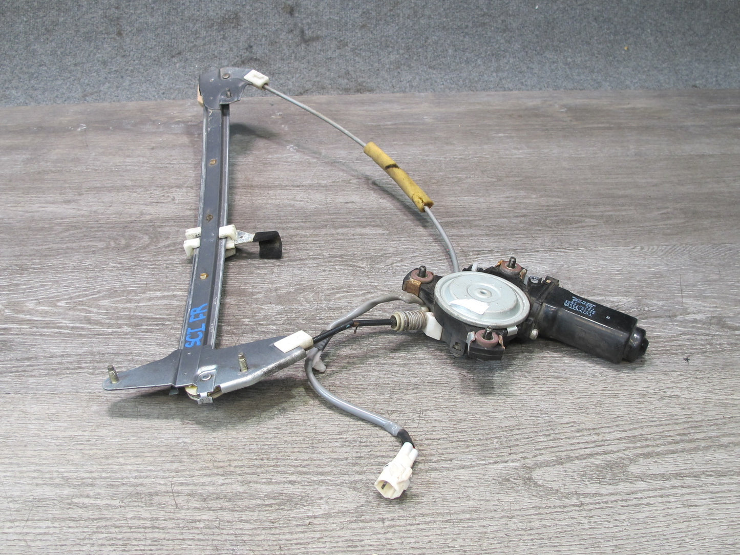 95-00 Lexus JZZ31L SC400 SC300 Right Passenger Door Window Regulator w Motor OEM