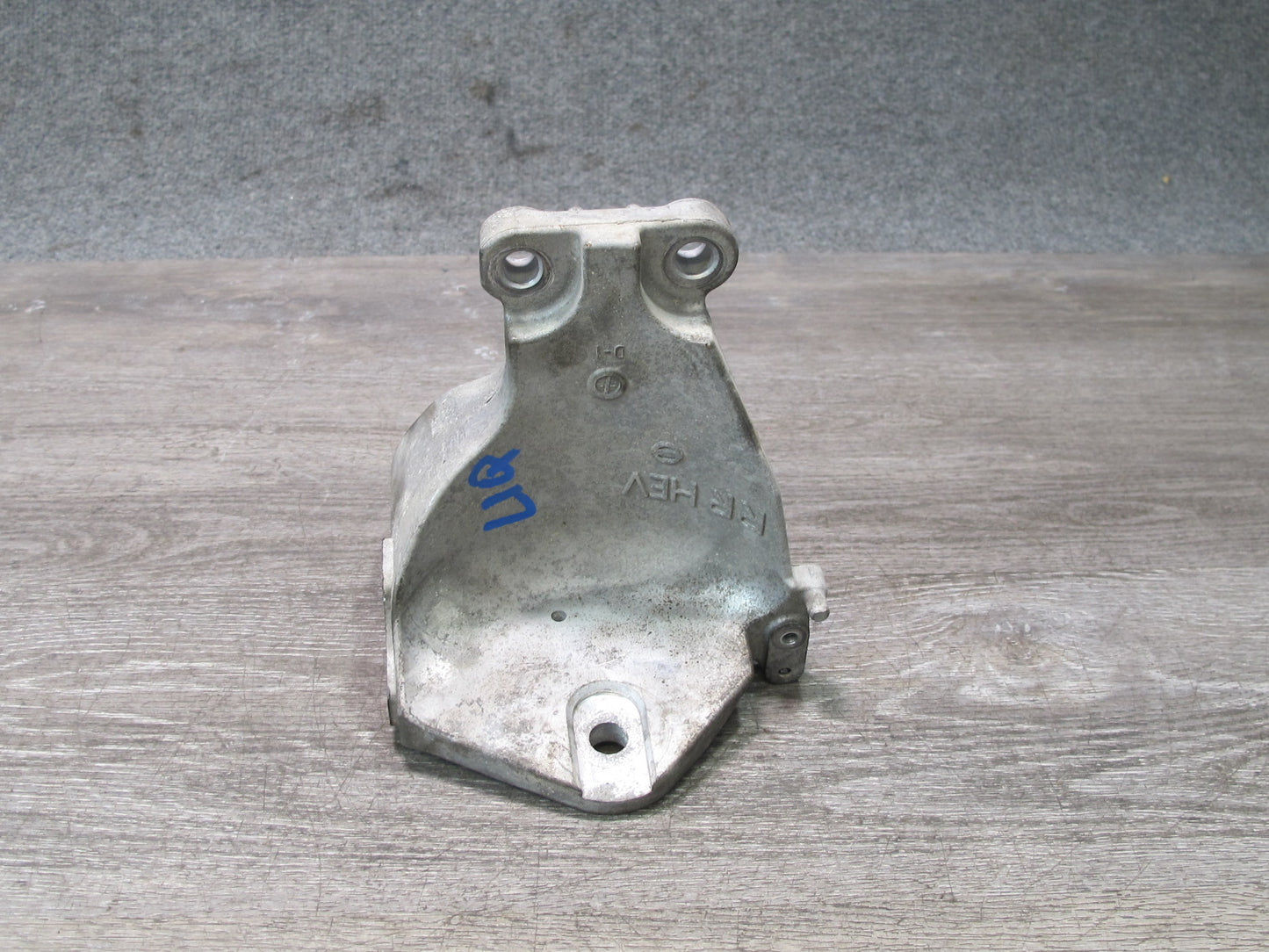 14-17 Infiniti QX60 2.5L Hybrid Engine Motor Right Mount Support