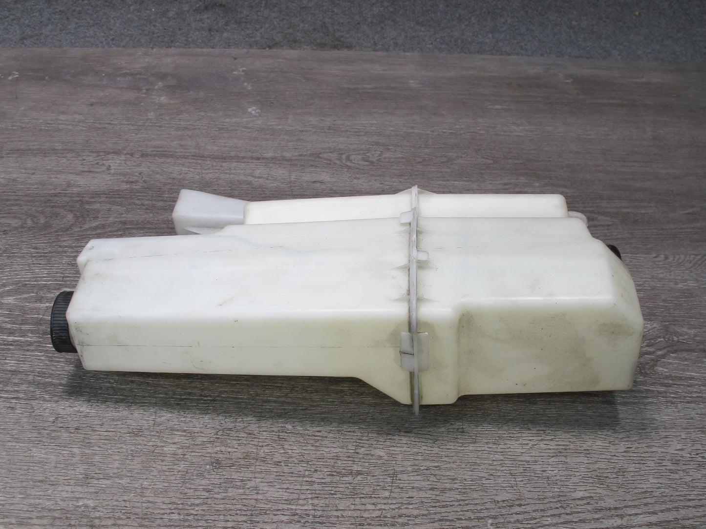 2013-2020 Infiniti JX35 QX60 Engine Coolant Expansion Overflow Reservoir Tank