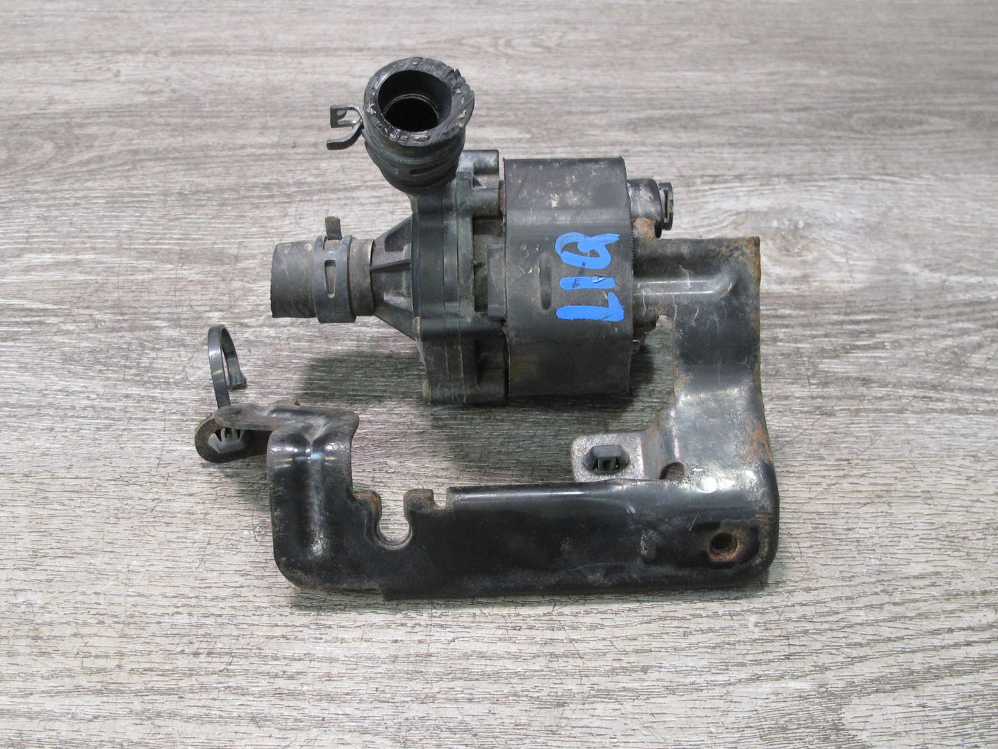 2014-2017 Infiniti QX60 2.5L Hybrid Engine Auxiliary AUX Cooling Water Pump