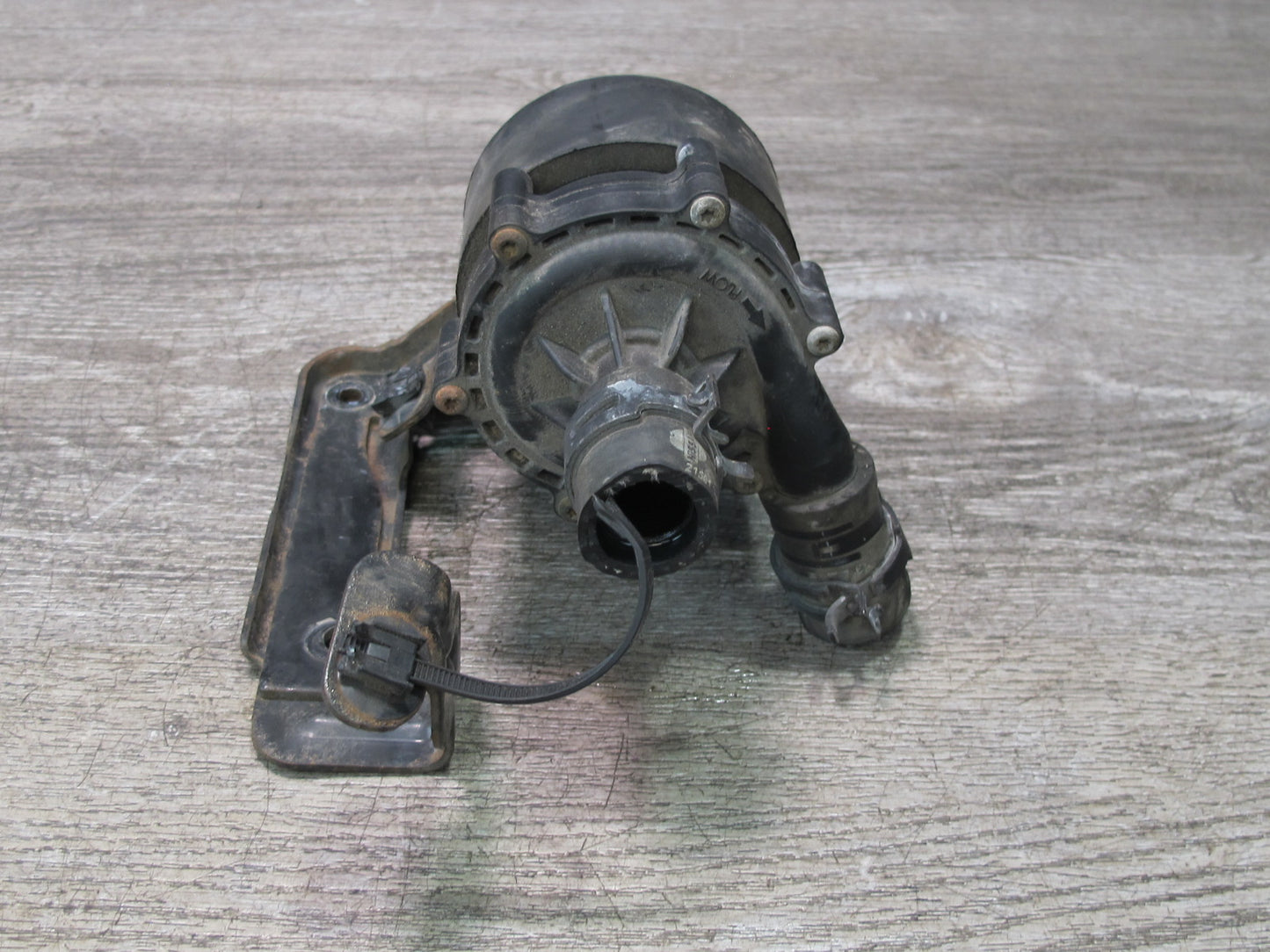 2014-2017 Infiniti QX60 2.5L Hybrid Engine Auxiliary AUX Cooling Water Pump