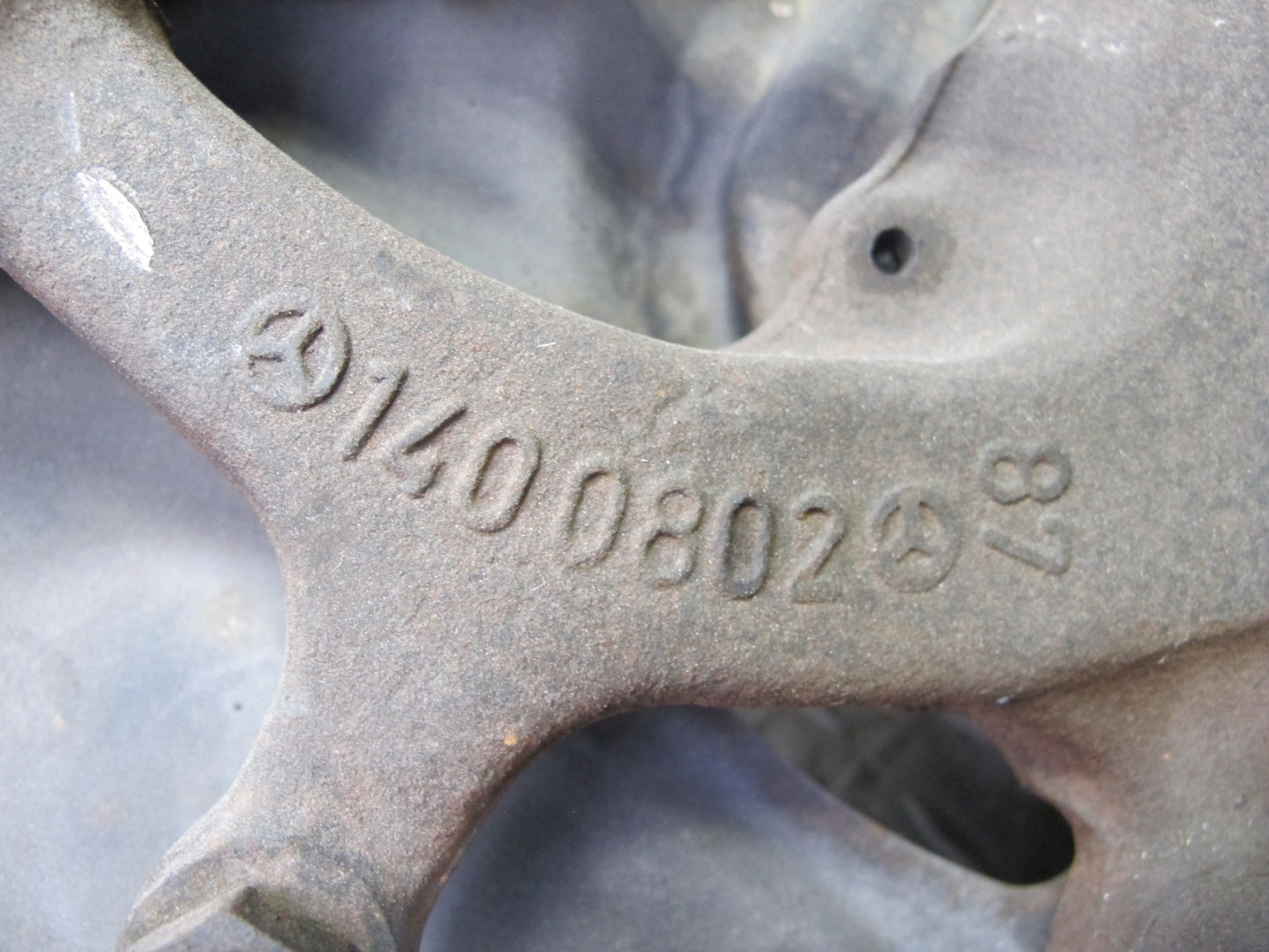 96-99 Mercedes W140 C140 RWD Front Right Spindle Knuckle Wheel Hub Bearing OEM