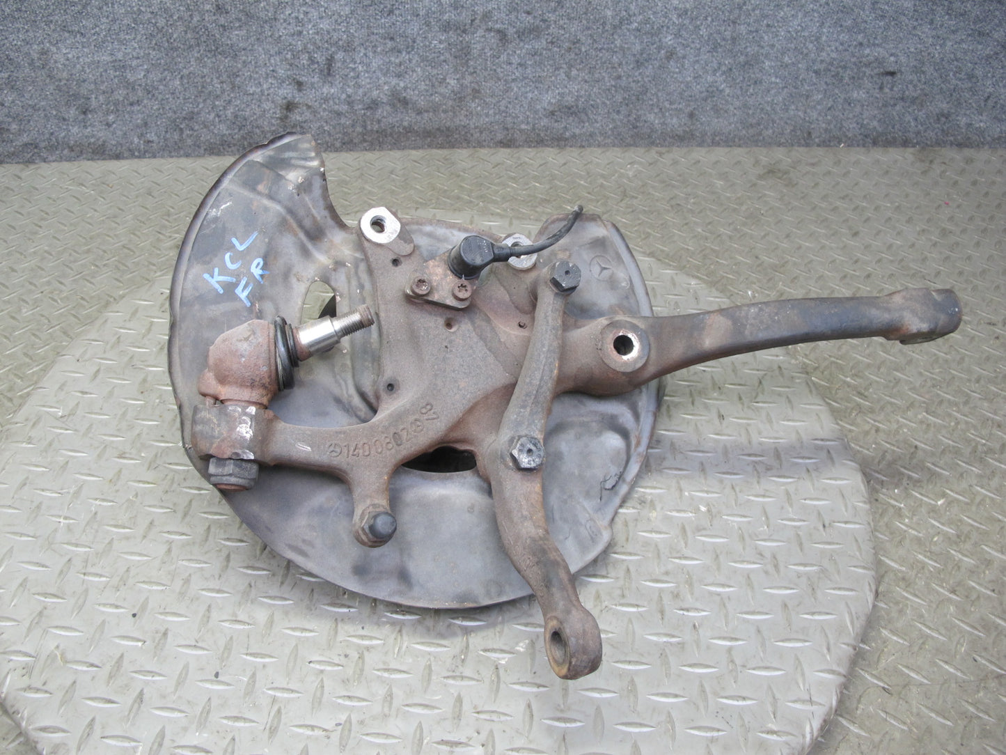 96-99 Mercedes W140 C140 RWD Front Right Spindle Knuckle Wheel Hub Bearing OEM