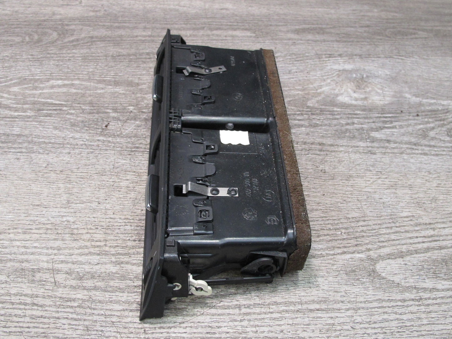 06-08 BMW E86 E85 Z4 Dash Center AC Heater Air Vent Black OEM
