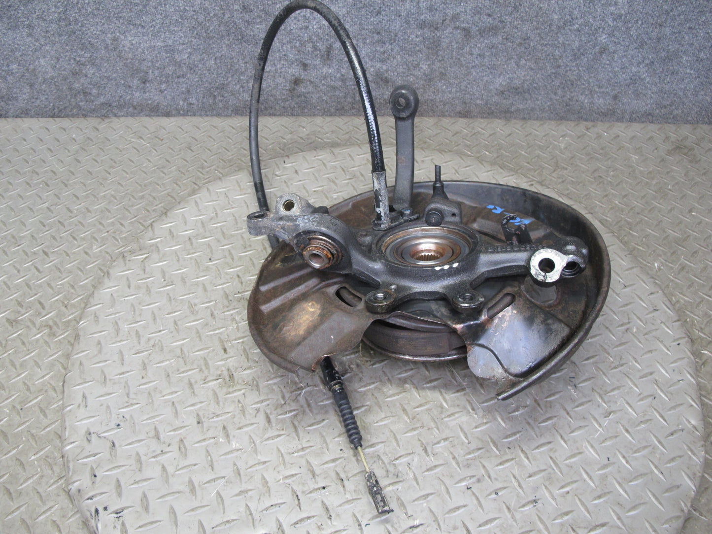 96-99 Mercedes W140 C140 RWD Rear Right Spindle Knuckle Wheel Hub Bearing OEM