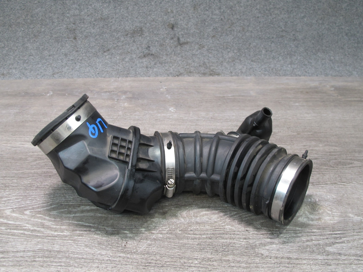 2014-2017 Infiniti QX60 2.5L Hybrid Air Intake Cleaner Duct Hose Resonator