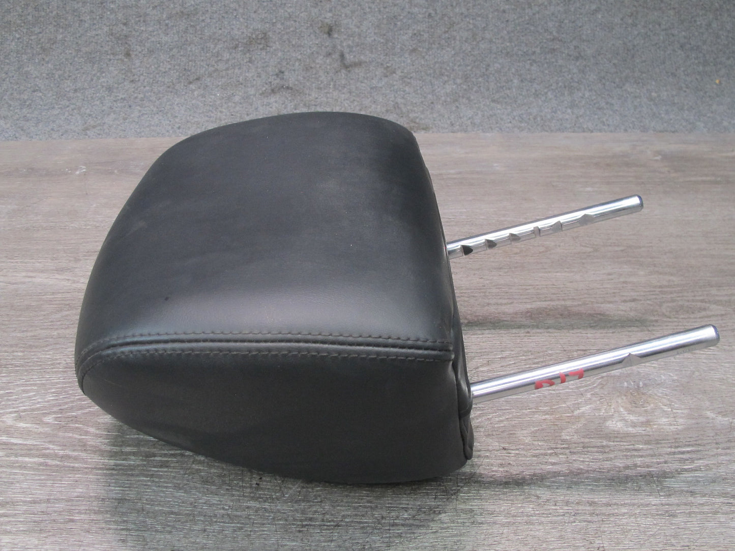 2014-2015 Infiniti QX60 Front Left & Right Leather Headrest Set of 2