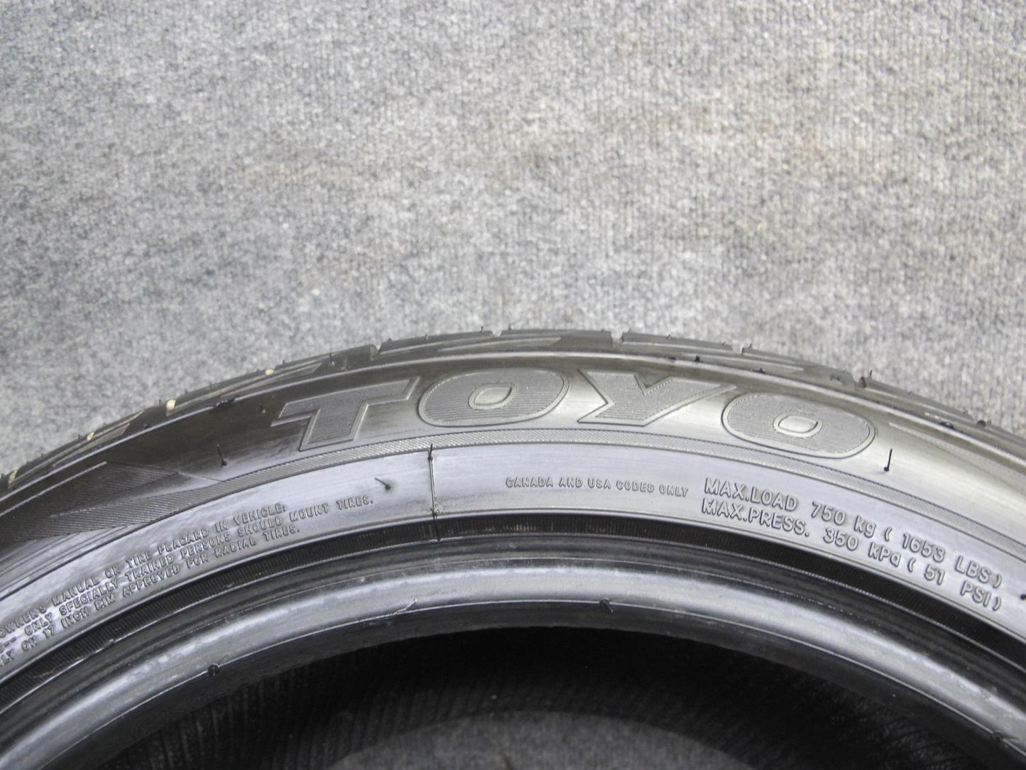Set of 2 Toyo Extensa HP II ALL Season Tire 275/40 R17 98W 4024 9/32 Tread
